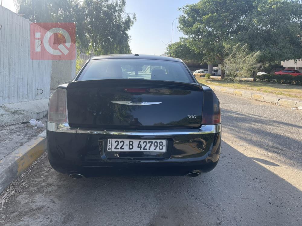کرایسلەر 200